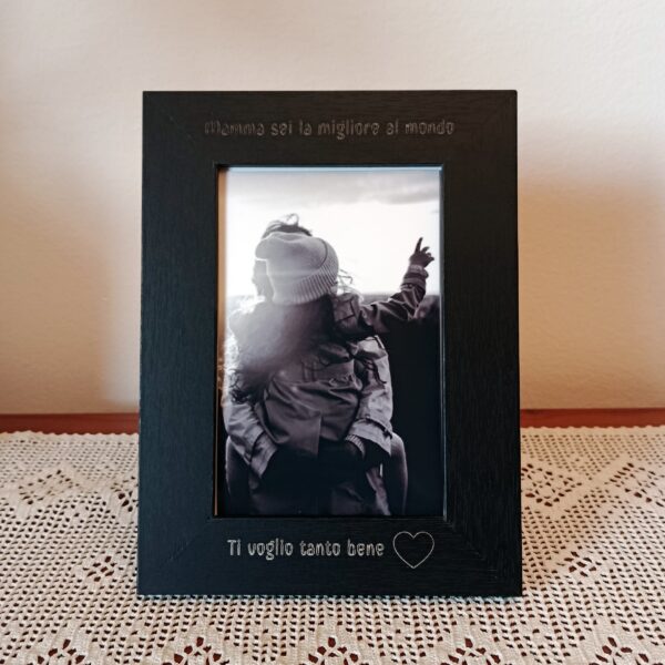 Cornice con personalizzazione